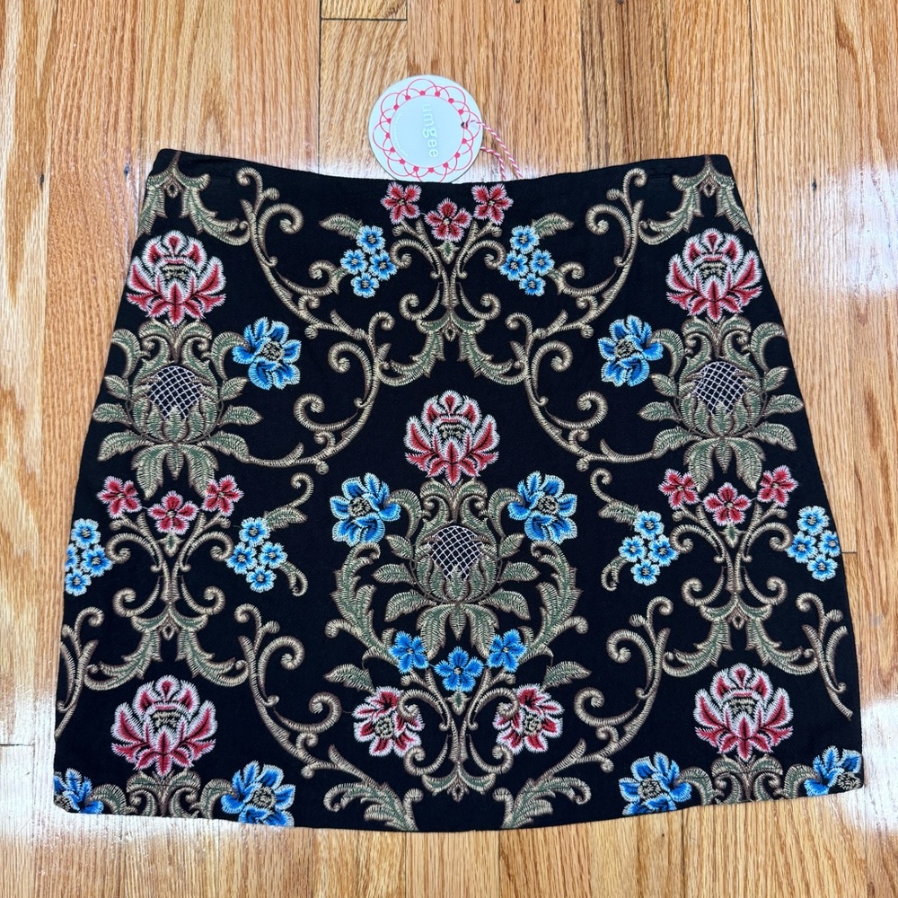 Umgee Floral Embroidered Lined Black Mini Skirt NWT